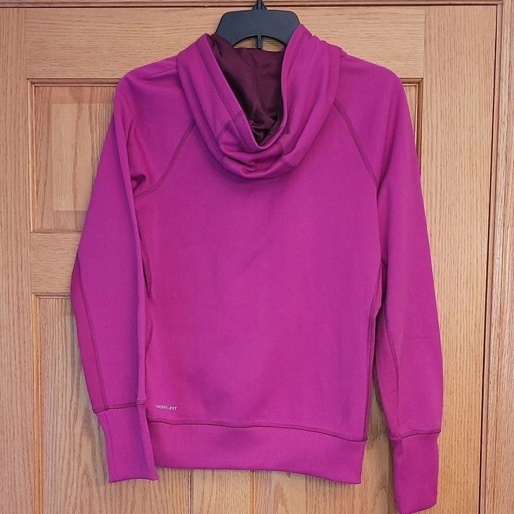 Nike Therma-Fit Hoodie